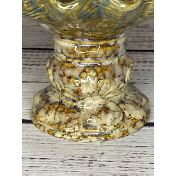 Glazed Ceramic Fish and Sea Shell Pedestal Soap Dish Stand - Picture 5 of 13